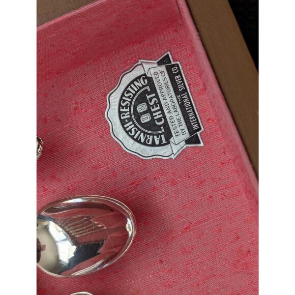 ANTIQUE/VINTAGE WM. ROGERS JULIETTE SILVERPLATE  1953 SVC 8, 50 PIECES! - Picture 13 of 15